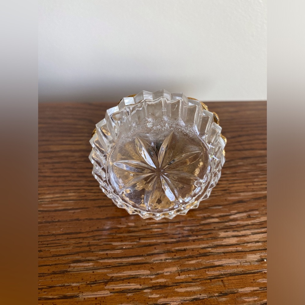 Vintage Gold Floral Perfume Bottle - Picture 6 of 6